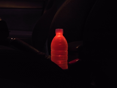 �֤������